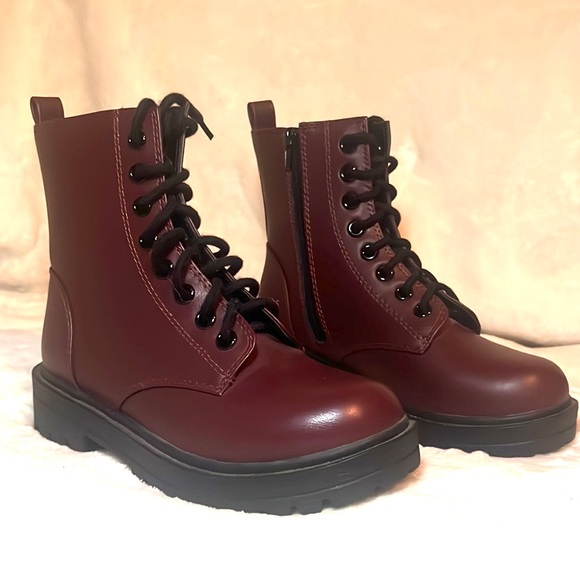 Soda Shoes - Soda Women's Combat Lace Up Faux Leather Ankle Boots Maroon Sz 7 1/2